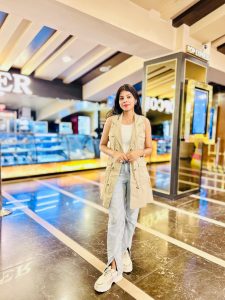 Team 5 Roshni Chouksey